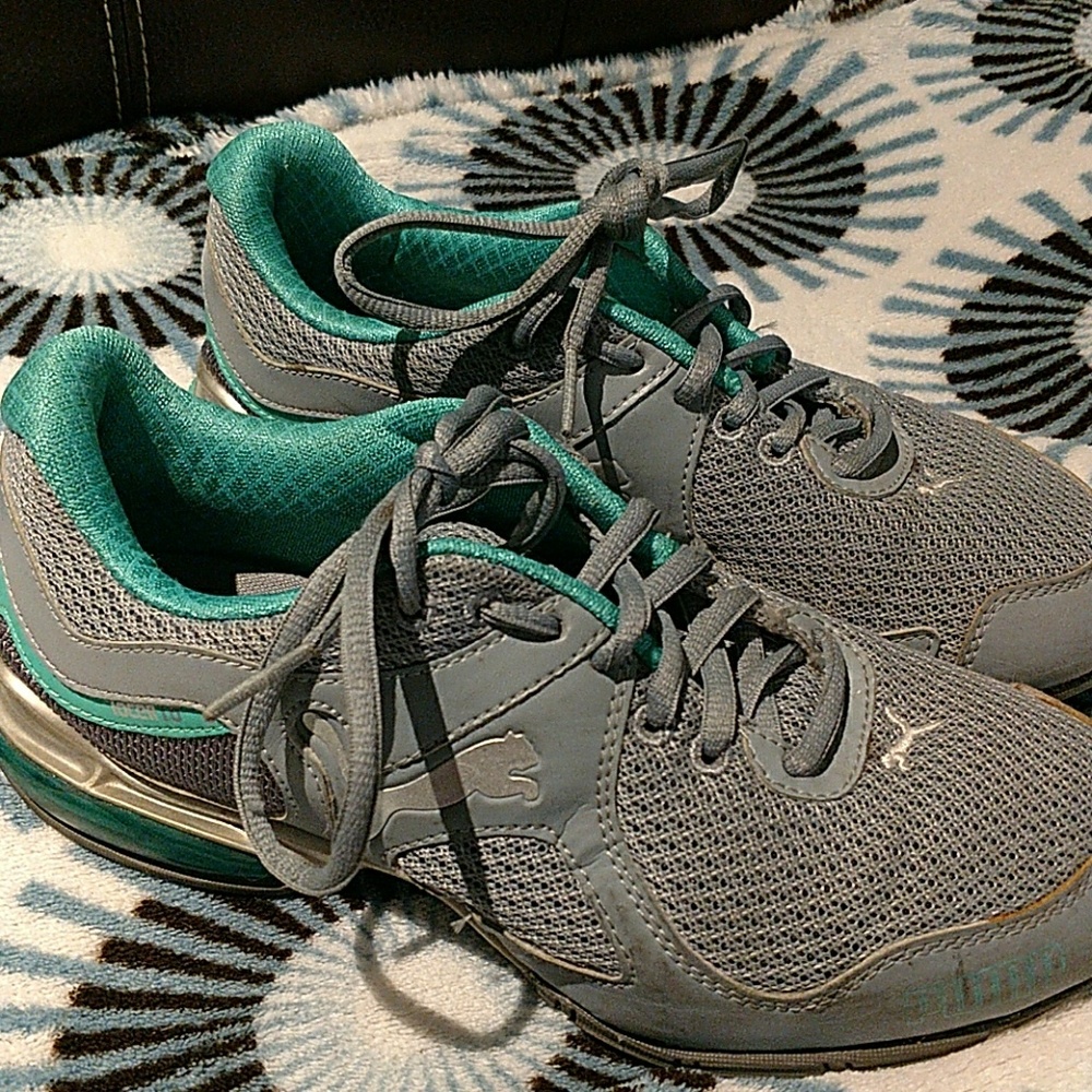 Puma - Picture 2 of 2